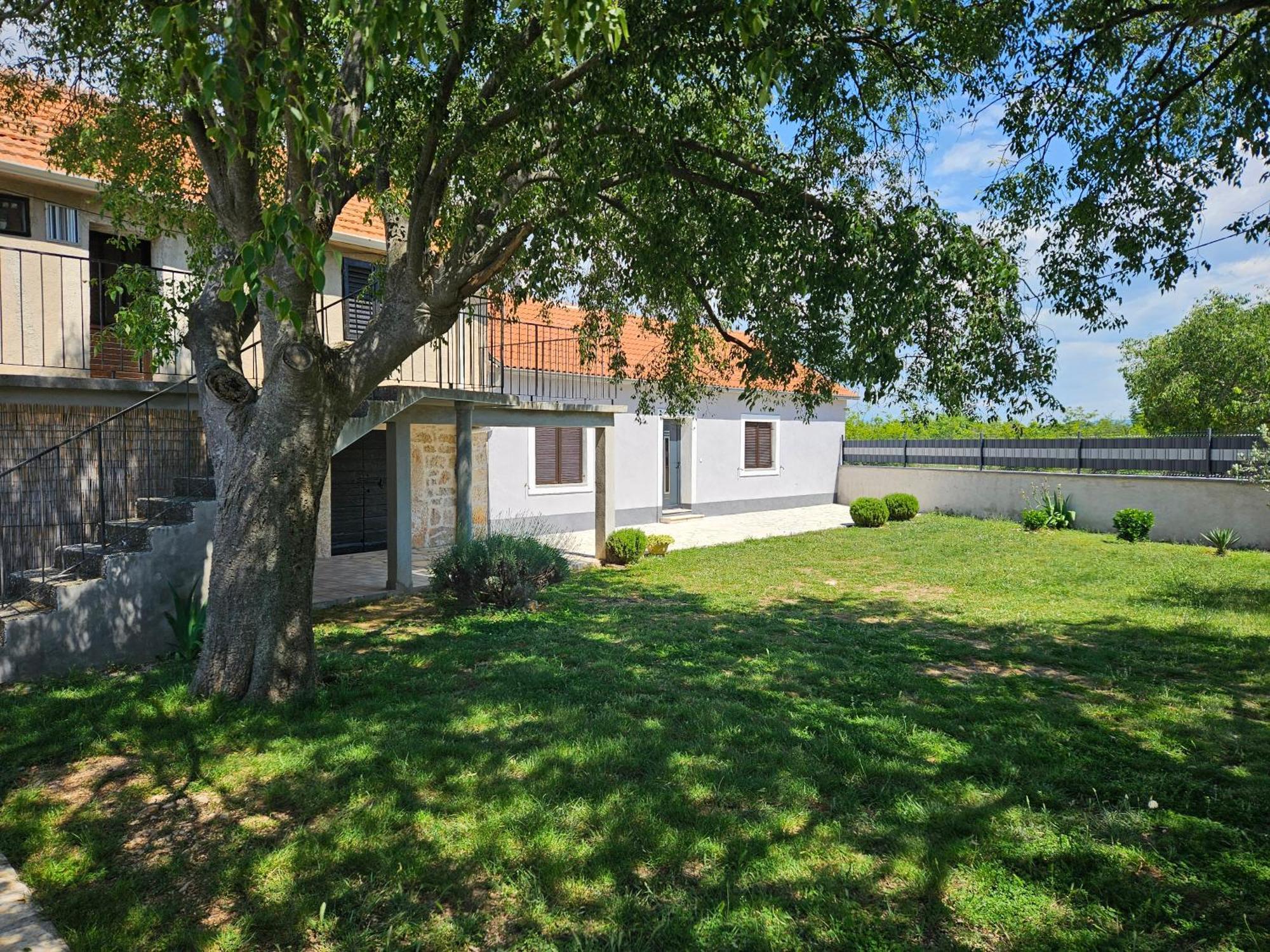 Holiday Home Nena Drniš Eksteriør bilde